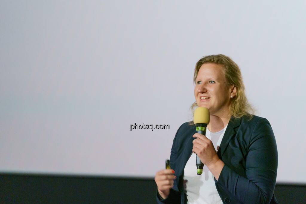 1. Aktientag von Börse Social und Börse Express im Cineplexx Kino, Präsentation BAWAG, Jutta Wimmer (IR) (14.05.2025) 