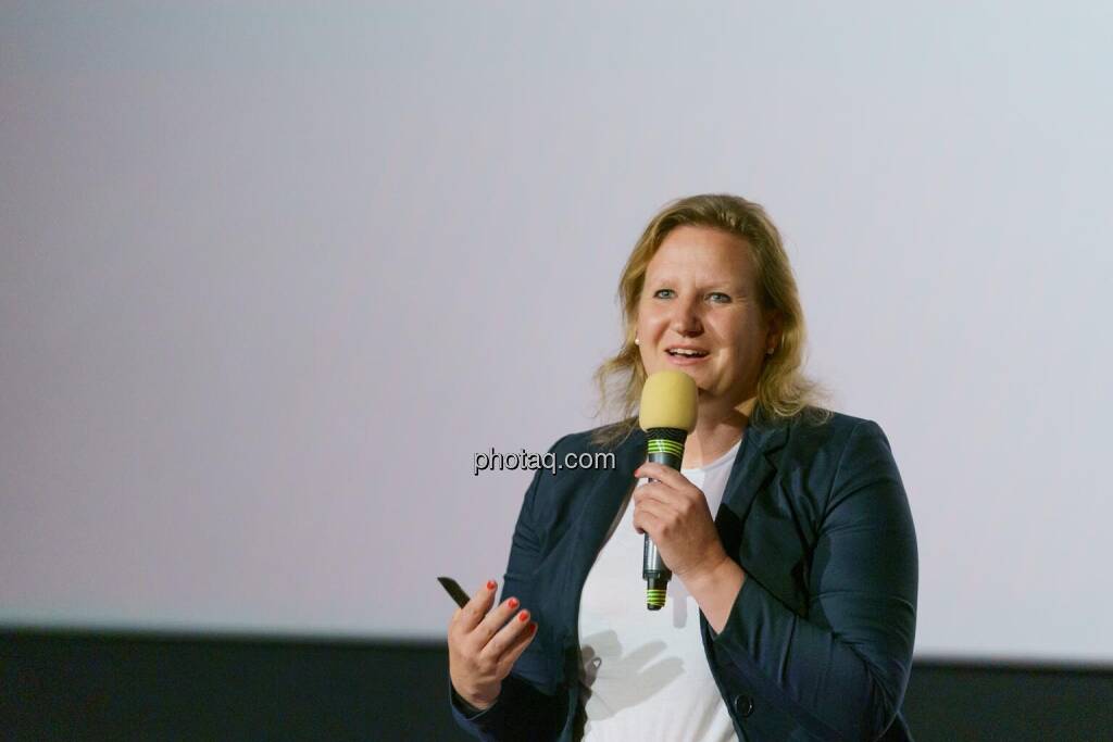 1. Aktientag von Börse Social und Börse Express im Cineplexx Kino, Präsentation BAWAG, Jutta Wimmer (IR) (14.05.2025) 