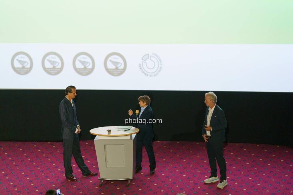1. Aktientag von Börse Social und Börse Express im Cineplexx Kino, Studienpräsentation von Thomas Schwabl von Marketagent zu Österreichischen Aktien, Inputs von Gunter Deuber (Raiffeisen Research), Christian Drastil (Börse Social, kapitalmarkt-stimme.at) (14.05.2025) 