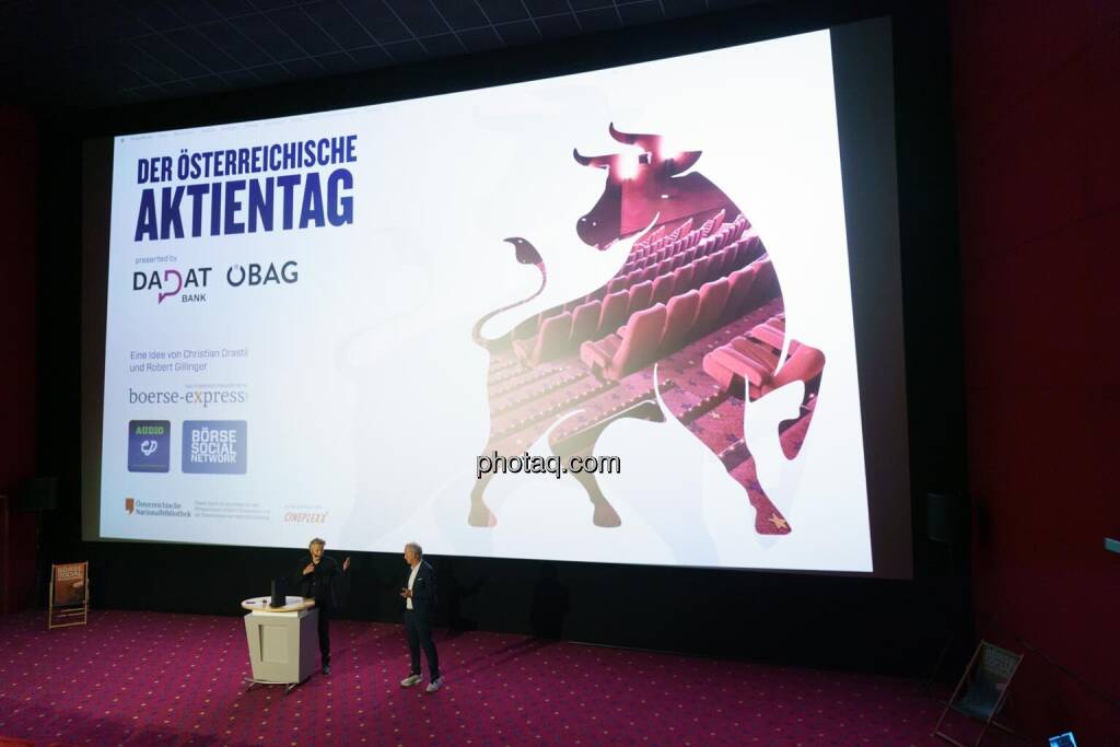 1. Aktientag von Börse Social und Börse Express im Cineplexx Kino, Robert Gillinger (Börse Express), Christian Drastil (Börse Social, kapitalmarkt-stimme.at) (14.05.2025) 