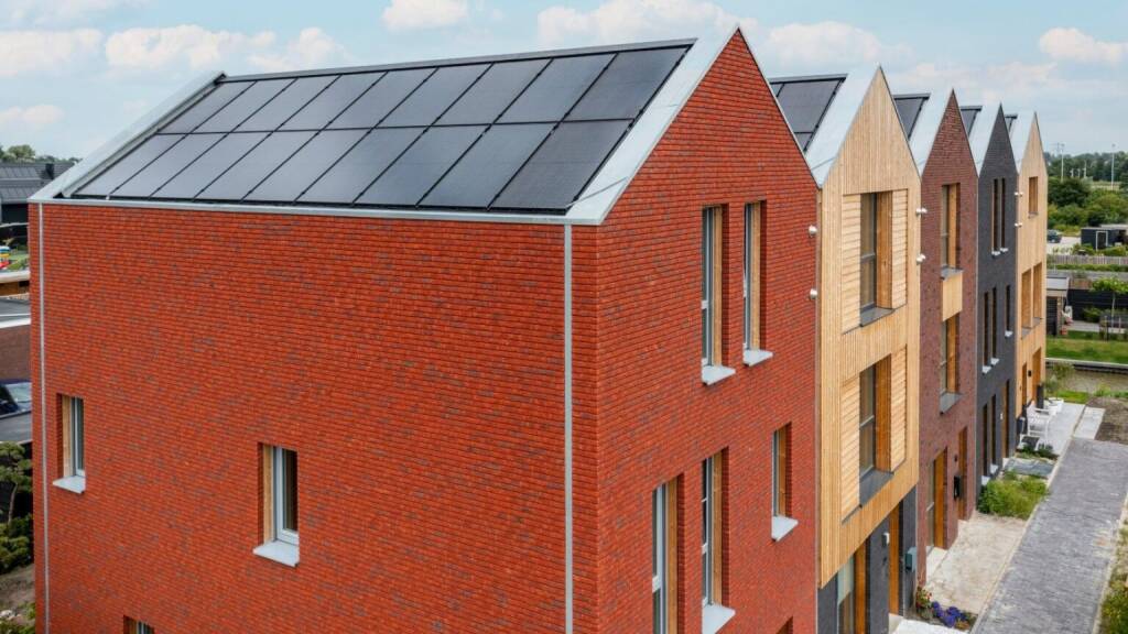 wienerberger erhöht den Anteil an der französischen GSEi auf 100 % und stärkt damit seine Position auf dem PV-Markt, Foto: wienerberger, © Aussender (03.07.2025)