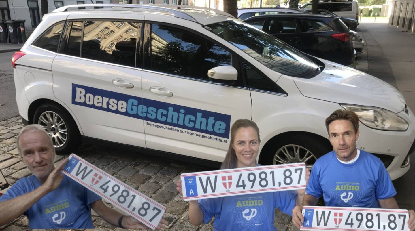Mit dem alten ATX High und den Audio-CD.at Team Members Lisa Reichkendler und Bernhard Krumpel