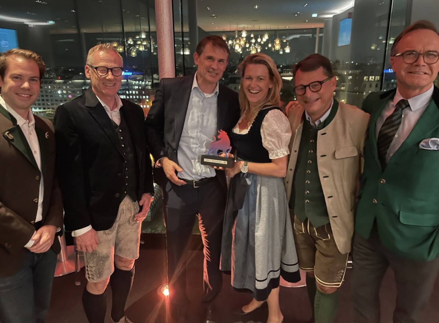 CD Bond Excellence Award an UBM