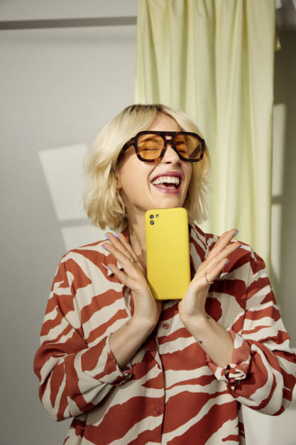 YELLLOW, die neue Mobilfunkmarke der Österreichischen Post startet. Foto: Österreichische Post , &copy; Aussender (29.12.2025) 