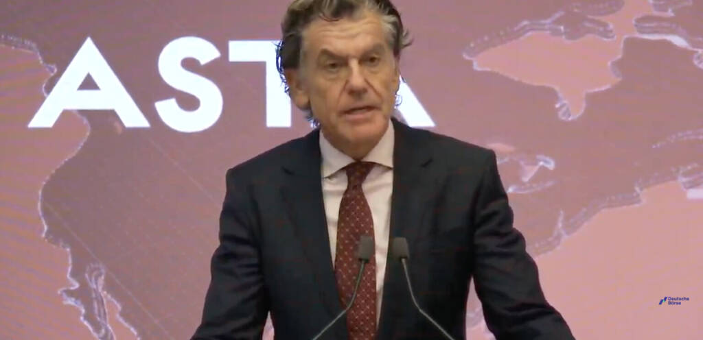 ASTA Energy IPO in Frankfurt am 30.1.2026, Mehrheitsaktionär Michael Tojner, Foto: Livestream-Screenshot von der IPO-Ceremony in der Deutschen Börse, &copy; Aussender (30.01.2026) 