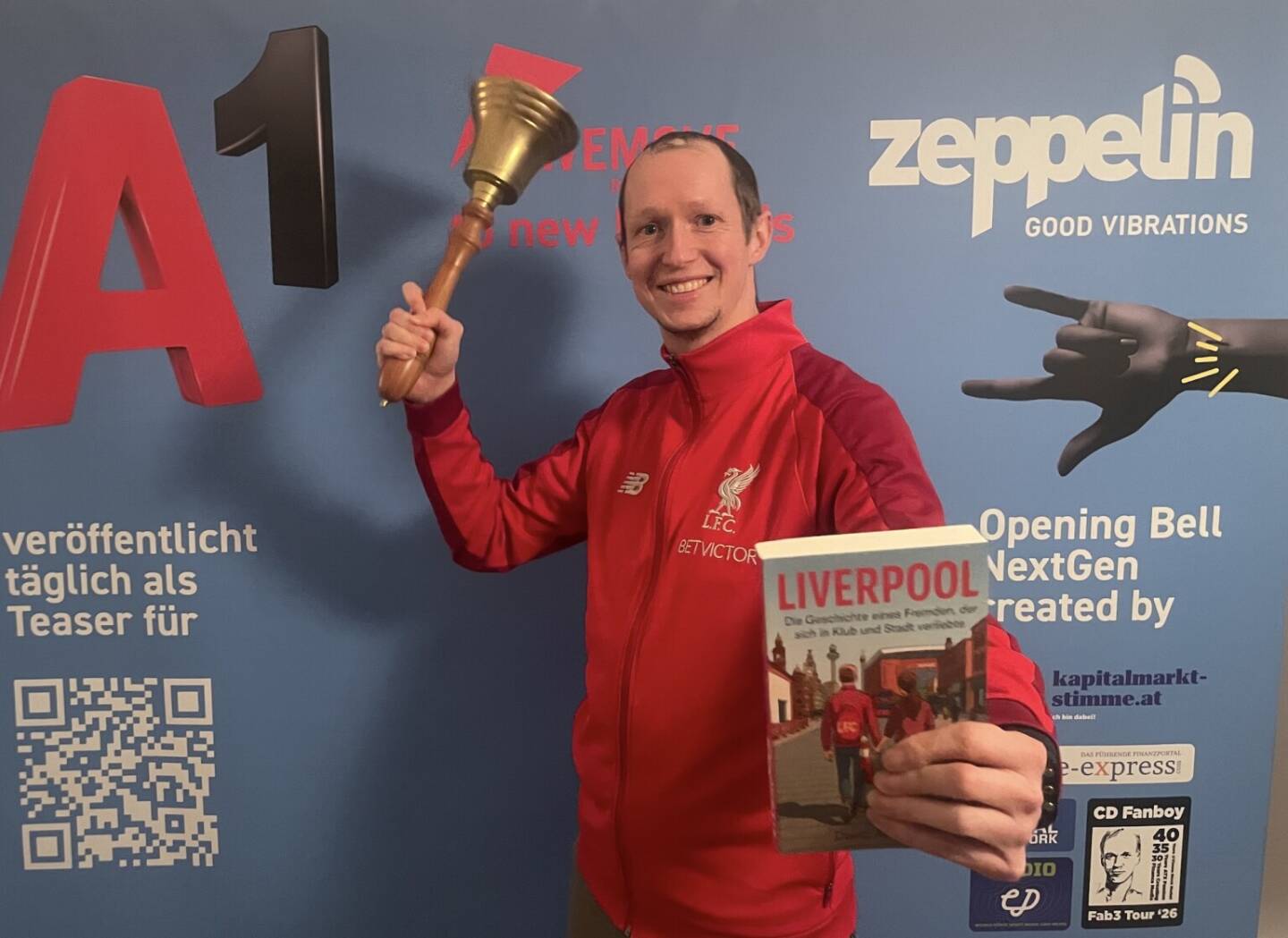 David Aichinger l&auml;utet die Opening Bell f&uuml;r Montag. Der Autor des Buchs Liverpool gab f&uuml;r den SportWoche-Podcast eine Leseprobe, die Folge geht morgen live.