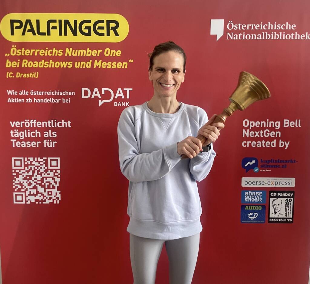 Elisabeth Niedereder läutet die Opening Bell für Dienstag. Die insgesamt 26fache Staatsmeisterin über 400m, 800m und 1500m ist mit ihrer Firma Tristyle und dem Claim Push your limit unterwegs (03.03.2026) 