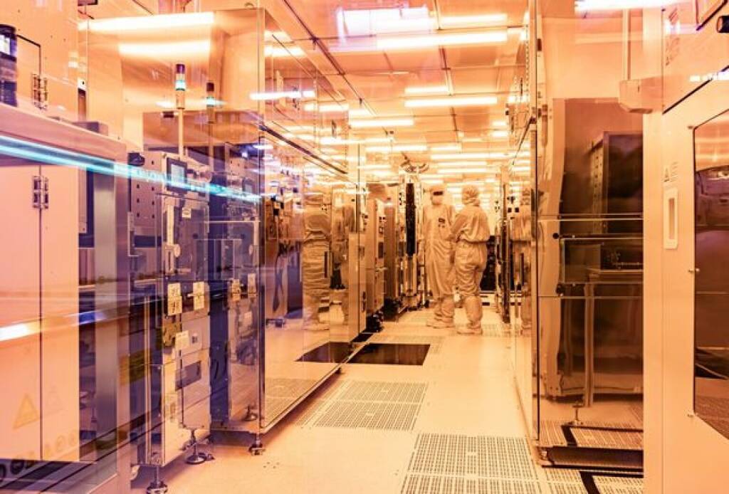 Industrielle Fertigung braucht viel Energie, AT&S setzt bei der Optimierung auf KI und Forschungsprojekte.
Bildrechte: AT&S/Werner Krug, &copy; Aussender (04.03.2026) 