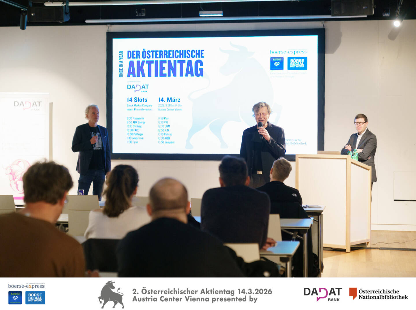 Begr&uuml;&szlig;ung durch Christian Drastil (Bild links, B&ouml;rse Social) und Robert Gillinger (Bild Mitte, B&ouml;rse Express), Stefan Marin (Frequentis), Bild: Martina Draper f&uuml;r kapitalmarkt-stimme.at 