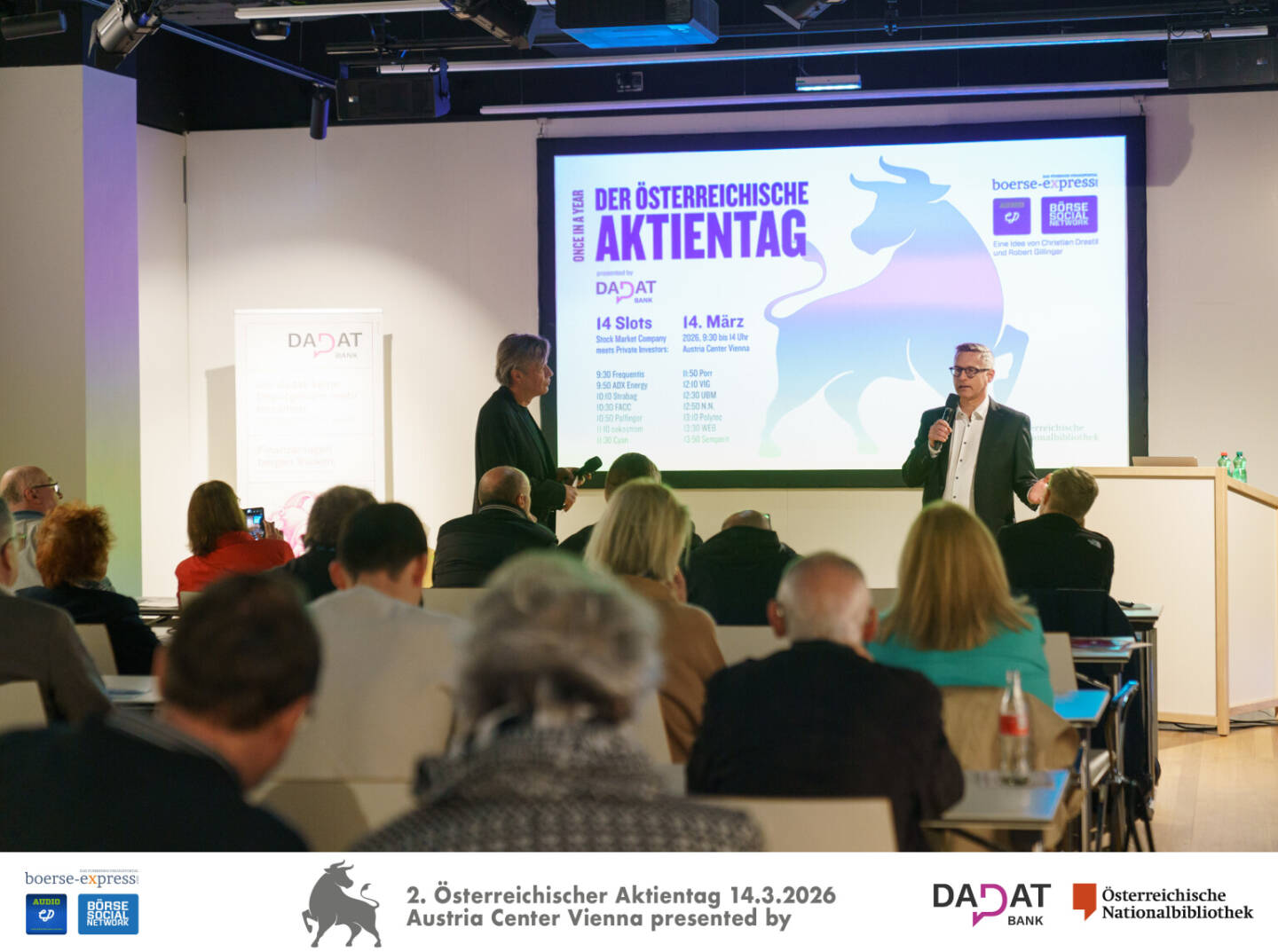 Robert Gillinger (links, B&ouml;rse Express), Jan H&auml;upler, CFO oekostrom, Bild: Martina Draper f&uuml;r kapitalmarkt-stimme.atBild: Martina Draper f&uuml;r kapitalmarkt-stimme.at 