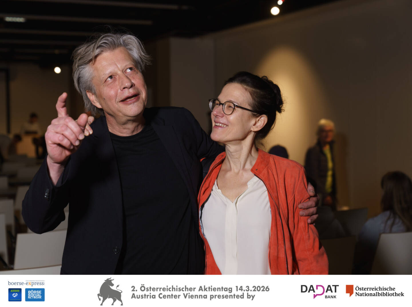 Robert Gillinger (B&ouml;rse Express), Bettina Schragl (Semperit), Bild: Martina Draper f&uuml;r kapitalmarkt-stimme.at Bild: Martina Draper f&uuml;r kapitalmarkt-stimme.at 