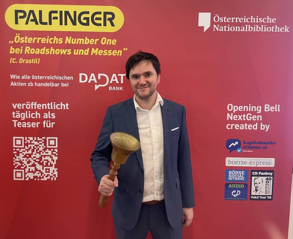 Bernd Mayer läutet die Opening Bell für Donnerstag. Der Experte aus dem Zertifikate Team der Erste Group kann auf starke erste vier Monate 2026 für die Strukturierte-Produkte-Industrie in Österreich verweisen (30.04.2026) 