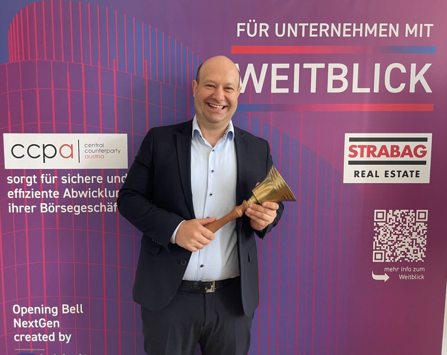 Bernhard Haas l&auml;utet die Opening Bell f&uuml;r Mittwoch. Der Senior Fondsmanager bei der Erste Asset Management war einer der G&auml;ste f&uuml;r unseren zweiten Monthly Main Event, die 90min&uuml;tige Aufnahme wird am Samstag im Hauptabendprogramm gesendet