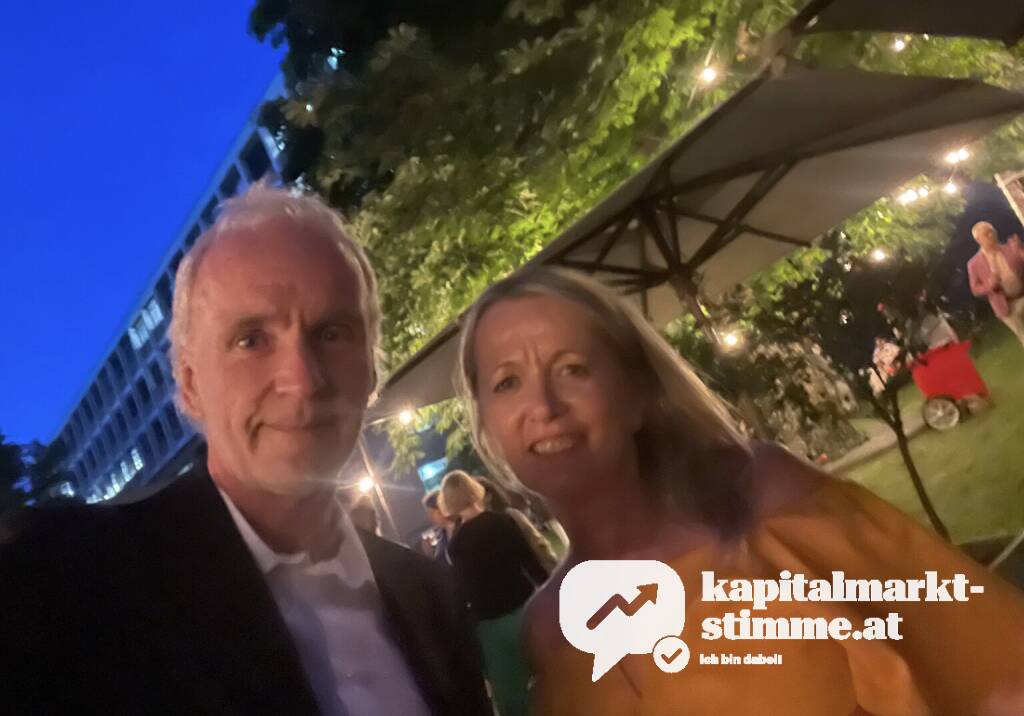 Mit Kathrin Gulnerits beim JTI Jahrmarkt der Eitelkeiten (04.06.2026) 