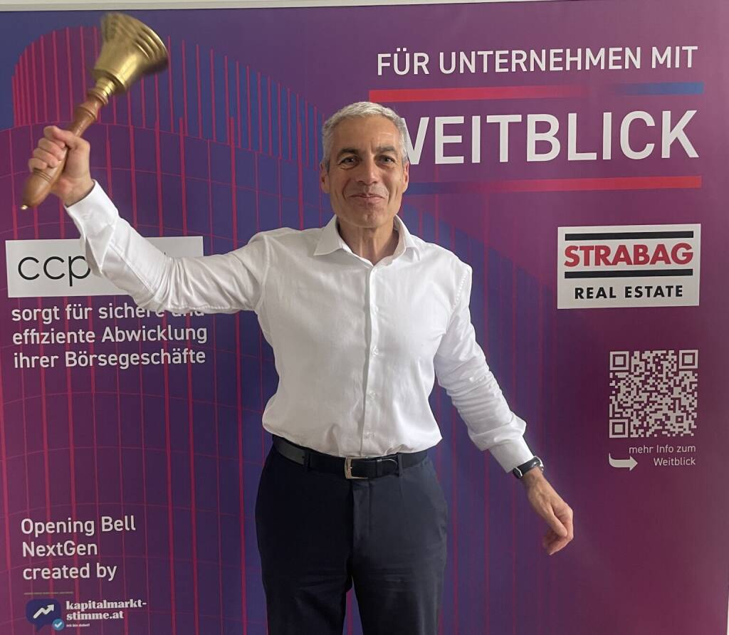 Georg Bursik läutet die Opening Bell für Donnerstag. Der Geschäftsführer von Baumit und Vorstandsvorsitzende des Forschungsverbands der österreichischen Baustoffindustrie nennt sich selbst einen pensionierten Börsianer, aber nur aus Zeitgründen (04.06.2026) 