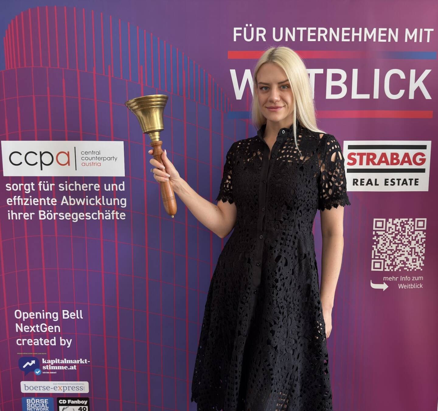 Anna Sattler l&auml;utet die Opening Bell f&uuml;r Freitag. Als Executive Assistant bei Emerald Horizon kann sie sich &uuml;ber eine erste B&ouml;rsewoche, die die Aktie vom Referenzpreis 760 auf einen Eine-Woche-Sp&auml;ter-Schlusskurs von 941 Euro brachte, freuen